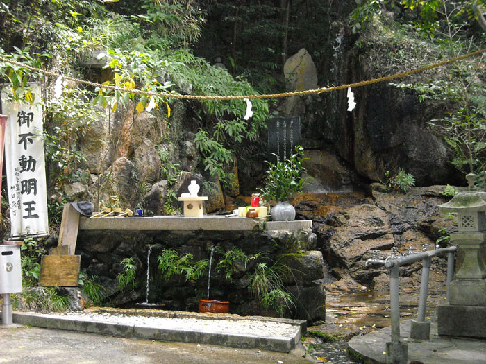 熊野神社の霊験あらたかな霊水