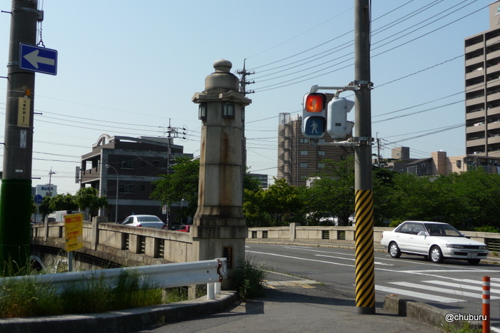 真締川にかかる寿橋