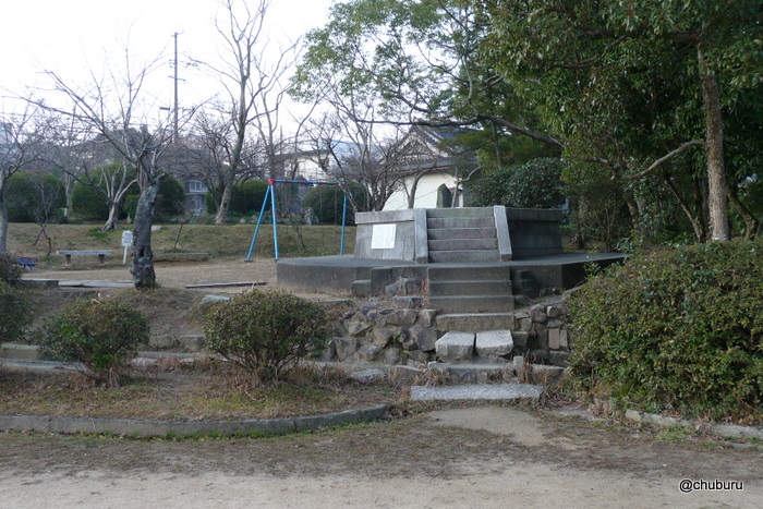 一の宮住吉神社にある音楽堂の基礎