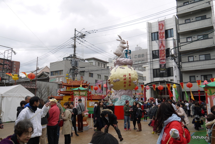 冬・２０１６長崎ランタンフェスティバル　その６皇帝パレードを追って人混みでもみくちゃになった。
