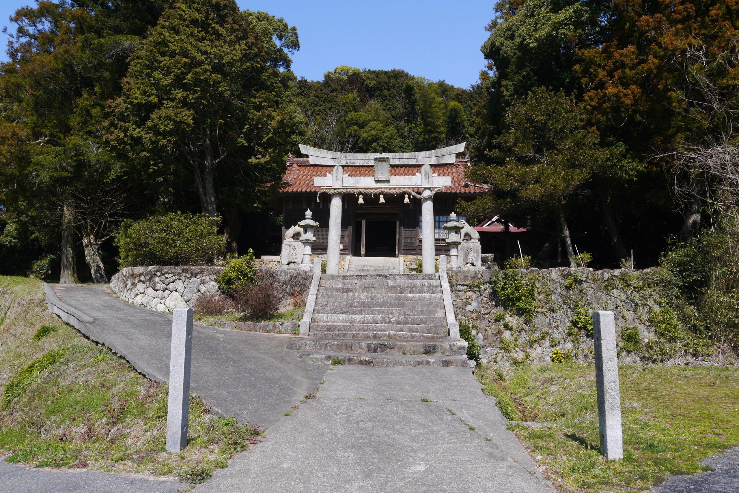 日瀬神社
